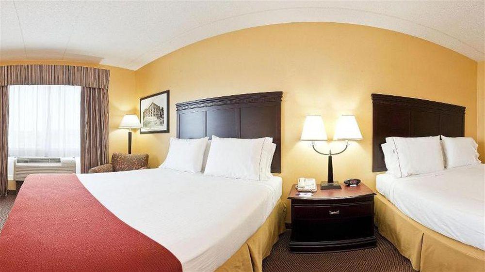 Holiday Inn Express Hotel & Suites Louisville South-Hillview, An Ihg Hotel Extérieur photo