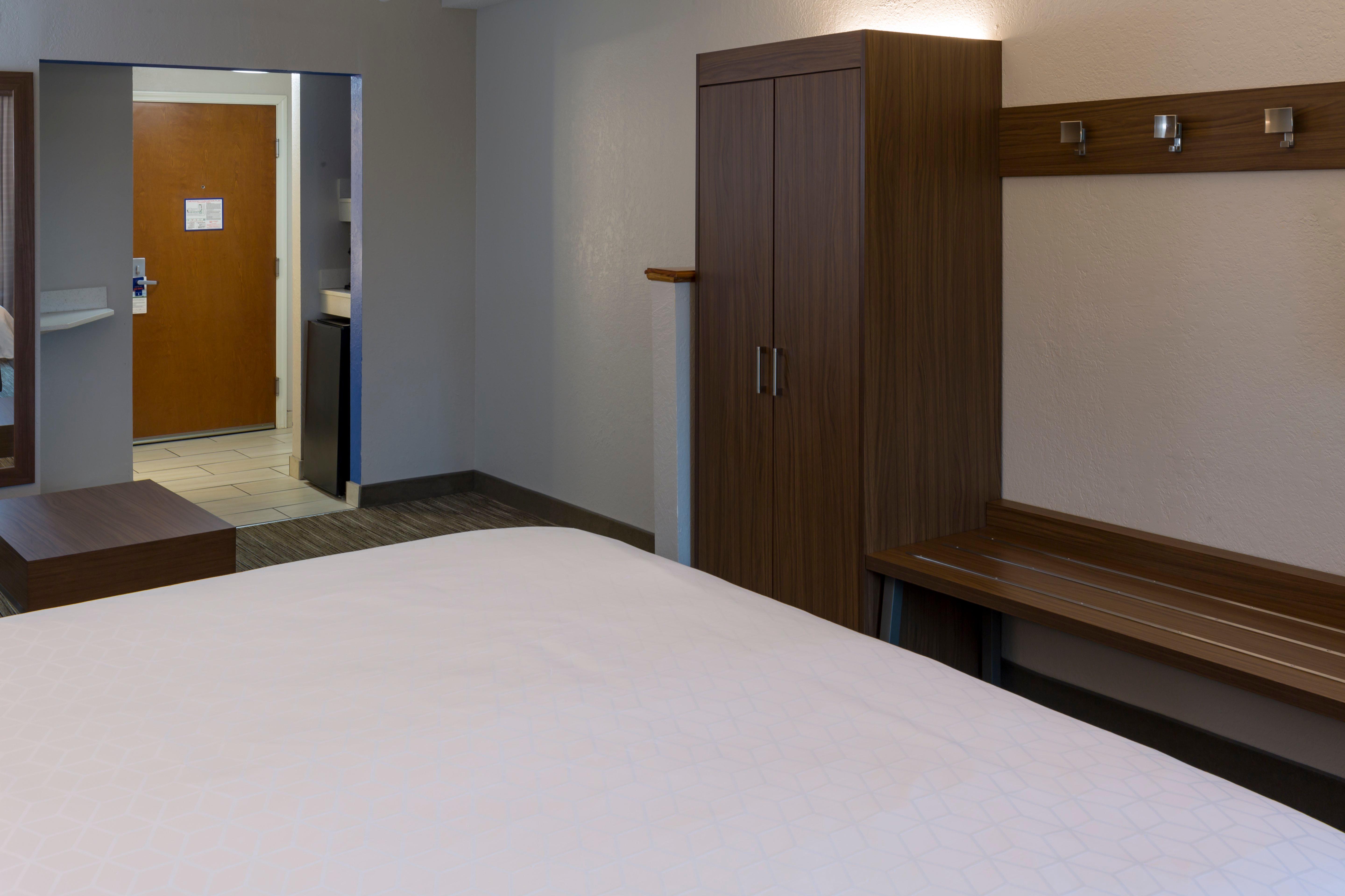 Holiday Inn Express Hotel & Suites Louisville South-Hillview, An Ihg Hotel Extérieur photo