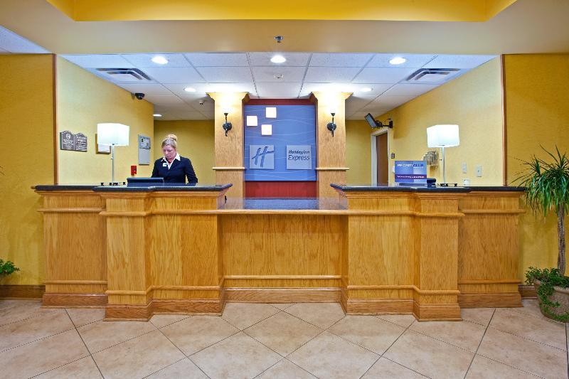 Holiday Inn Express Hotel & Suites Louisville South-Hillview, An Ihg Hotel Extérieur photo