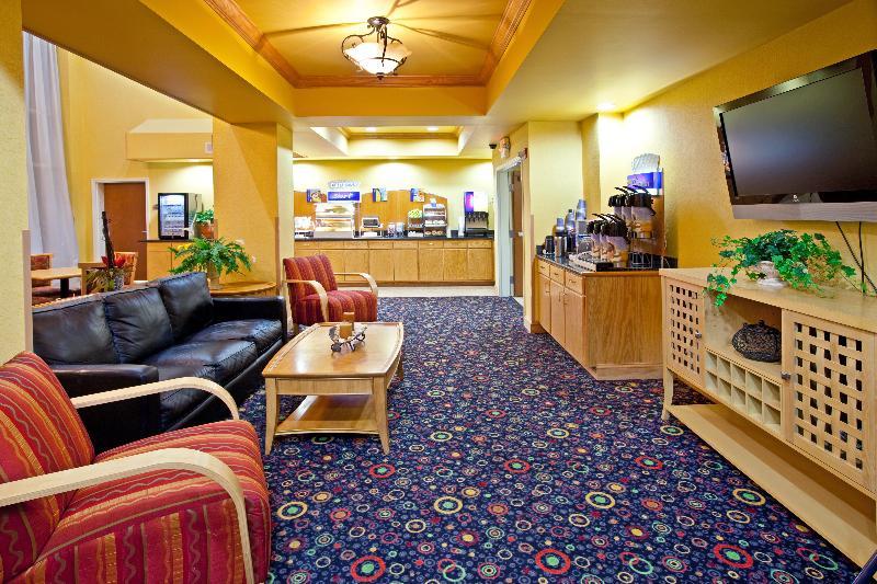 Holiday Inn Express Hotel & Suites Louisville South-Hillview, An Ihg Hotel Extérieur photo